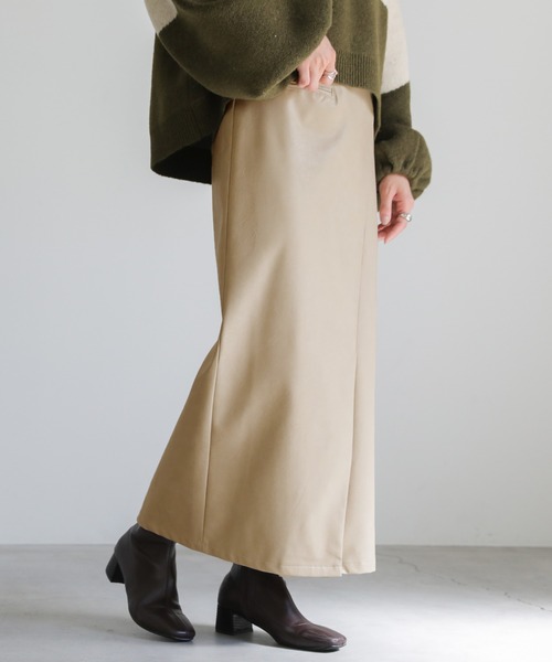select MOCA(セレクトモカ)の「フラップフェイクレザータイトロングスカート(スカート・レディース・ブラック/ベージュ・SMALL/MEDIUM)」の7枚目の写真