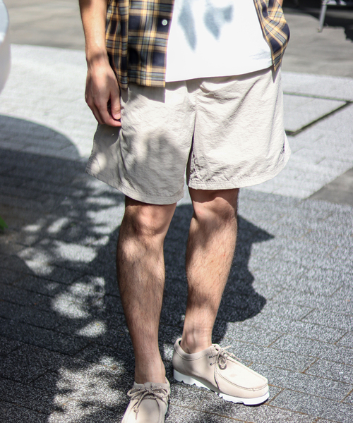 JOURNAL STANDARD(ジャーナルスタンダード)の「【VERTIGO DESIGNS/バーティゴ×JS】別注 パッカブル バギーショーツ(その他パンツ・メンズ・ブラック/ベージュ/オレンジ/アーミー/ライトイエロー・SMALL/MEDIUM/LARGE)」の2枚目の写真
