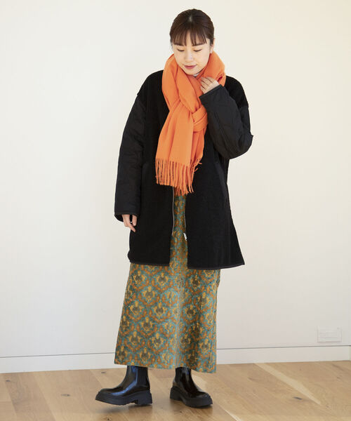 Ray BEAMS（レイビームス）の「Ray BEAMS / ソリッド ビッグ ストール（ストール/ショール・レディース・オレンジ/パープル/グリーン・ONE SIZE）」の4枚目の写真