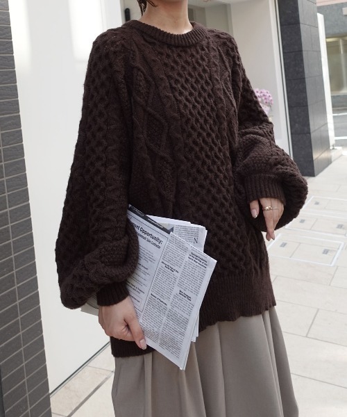 ボリュームスリーブケーブルニット（ニット/セーター）｜CORNERS