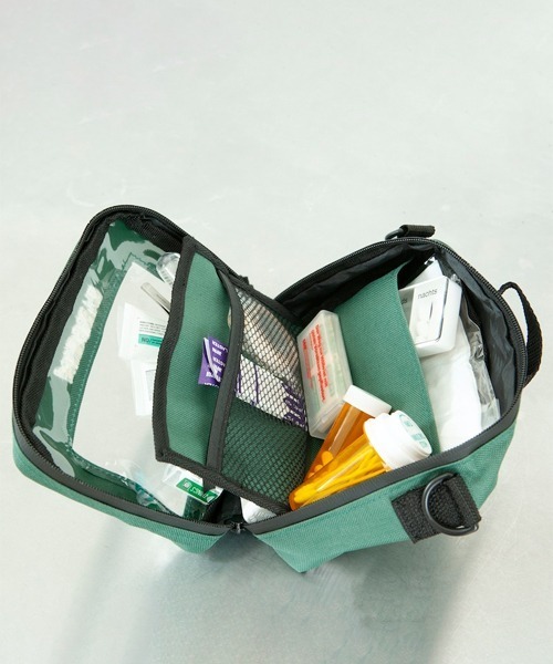 DULTON(ダルトン)の「EMERGENCY POUCH /エマージェンシー ポーチ(ショルダーバッグ・メンズ・ブラック/ダークグリーン・FREE)」の6枚目の写真