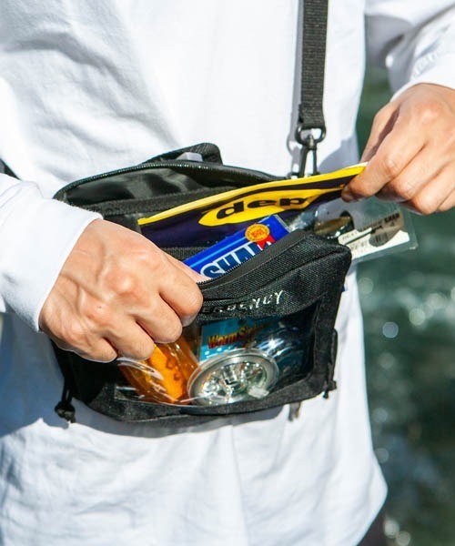 DULTON(ダルトン)の「EMERGENCY POUCH /エマージェンシー ポーチ(ショルダーバッグ・メンズ・ブラック/ダークグリーン・FREE)」の20枚目の写真