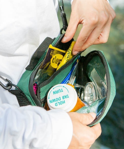 DULTON(ダルトン)の「EMERGENCY POUCH /エマージェンシー ポーチ(ショルダーバッグ・メンズ・ブラック/ダークグリーン・FREE)」の21枚目の写真