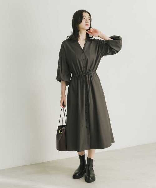 URBAN RESEARCH(アーバンリサーチ)の「ドロストワンピース(ワンピース・レディース・ベージュ/ブルー系その他/チャコールグレー・36/38)」の17枚目の写真