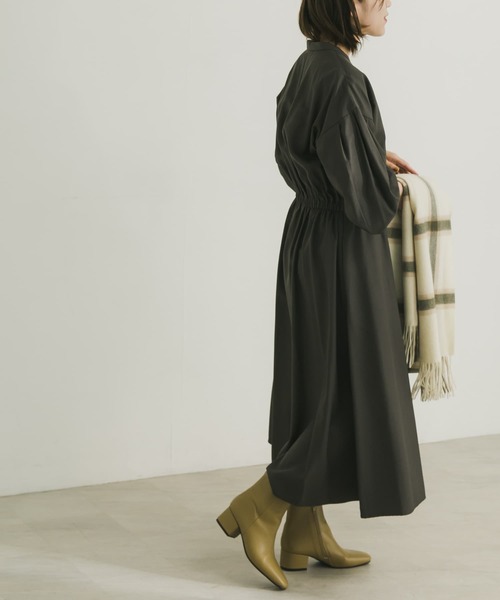 URBAN RESEARCH(アーバンリサーチ)の「ドロストワンピース(ワンピース・レディース・ベージュ/ブルー系その他/チャコールグレー・36/38)」の19枚目の写真