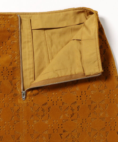 Ray BEAMS(レイビームス)の「Ray BEAMS / フロッキー レース ミニ スカート(スカート・レディース・ブラック/ブラウン系その他・1/0)」の21枚目の写真