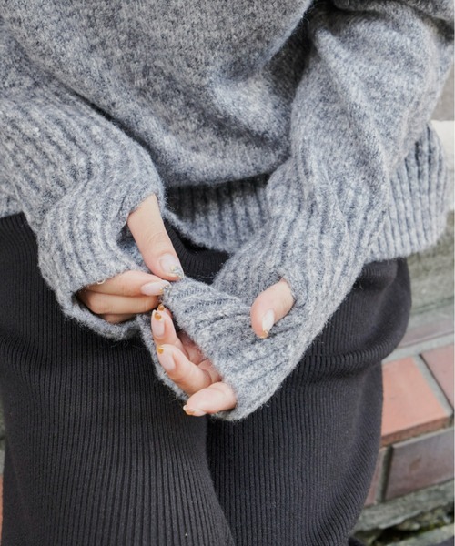 Auntie Rosa Holiday（アンティローザホリデー）の「※入荷禁止※サムホール付きクルーネックニット（ニット/セーター・レディース・グリーン/アイボリー/グレー/レッド/ブルー・FREE）」の21枚目の写真