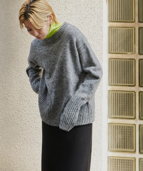 Auntie Rosa Holiday（アンティローザホリデー）の「※入荷禁止※サムホール付きクルーネックニット（ニット/セーター・レディース・グリーン/アイボリー/グレー/レッド/ブルー・FREE）」の13枚目の写真