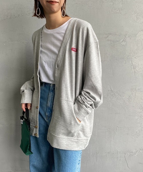 CHUMS（チャムス）の「[CHUMS/チャムス] キーストーンワンポイントロゴ スウェットカーディガン（カーディガン/ボレロ・レディース・ブラック/グレー/ベージュ・M/L/XL）」の3枚目の写真