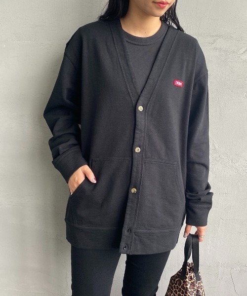 CHUMS（チャムス）の「[CHUMS/チャムス] キーストーンワンポイントロゴ スウェットカーディガン（カーディガン/ボレロ・レディース・ブラック/グレー/ベージュ・M/L/XL）」の2枚目の写真