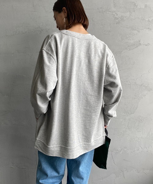 CHUMS（チャムス）の「[CHUMS/チャムス] キーストーンワンポイントロゴ スウェットカーディガン（カーディガン/ボレロ・レディース・ブラック/グレー/ベージュ・M/L/XL）」の5枚目の写真