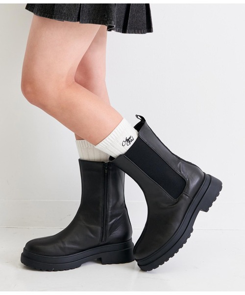 ANAP GiRL(アナップガール)の「サイドゴアブーツ(ブーツ・キッズ・ブラック・S/L/M)」の4枚目の写真