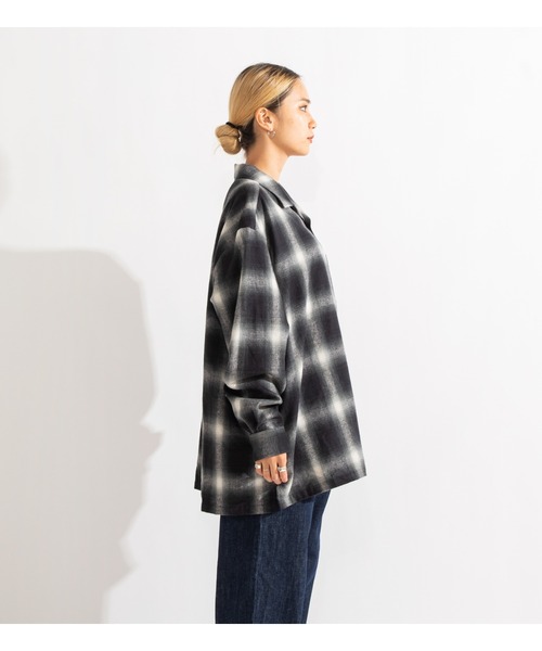 APPLEBUM(アップルバム)の「Ombre Check Oversize Shirt(シャツ/ブラウス・メンズ・ブラック/ネイビー/ブラウン・MEDIUM/X-LARGE/LARGE)」の9枚目の写真
