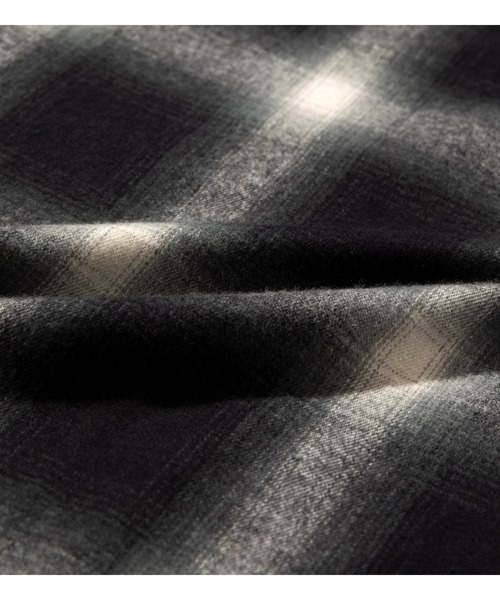 APPLEBUM(アップルバム)の「Ombre Check Oversize Shirt(シャツ/ブラウス・メンズ・ブラック/ネイビー/ブラウン・MEDIUM/X-LARGE/LARGE)」の19枚目の写真