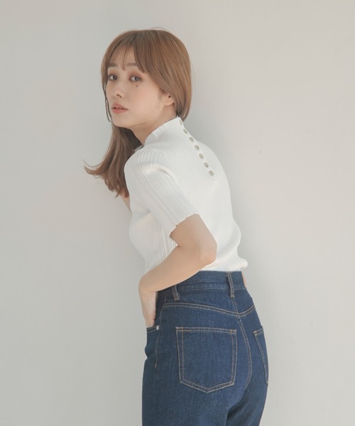 N WITH.（エヌウィズ）の「バックボタンランダムニット（ニット/セーター・レディース・モカ/ホワイト/ブルー/ブラック・FREE）」の13枚目の写真