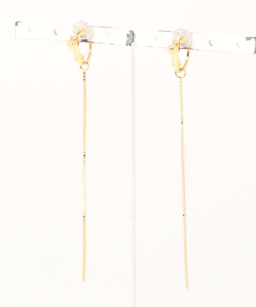 tone（トーン）の「【ECRu.】2WAY チェーン×フープイヤリング（イヤリング・レディース・シルバー/ゴールド・FREE）」の7枚目の写真