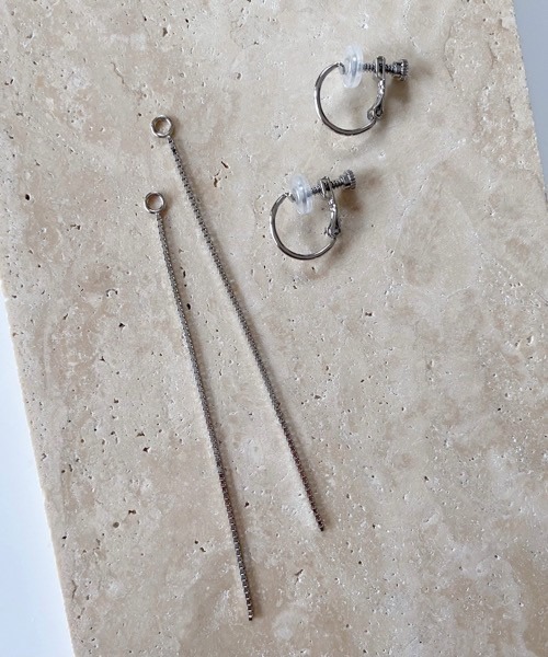 tone（トーン）の「【ECRu.】2WAY チェーン×フープイヤリング（イヤリング・レディース・シルバー/ゴールド・FREE）」の6枚目の写真