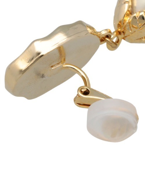 EIMY ISTOIRE（エイミーイストワール）の「コインモチーフパールイヤリング（イヤリング・レディース・ゴールド・FREE）」の6枚目の写真