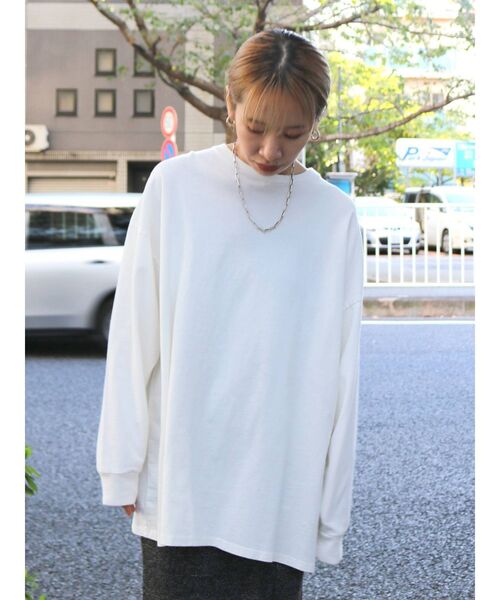 Ungrid（アングリッド）の「ビッグシルエットロングスリーブTee（Tシャツ/カットソー・レディース・ピンク/チャコールグレー/オフホワイト・FREE）」の9枚目の写真