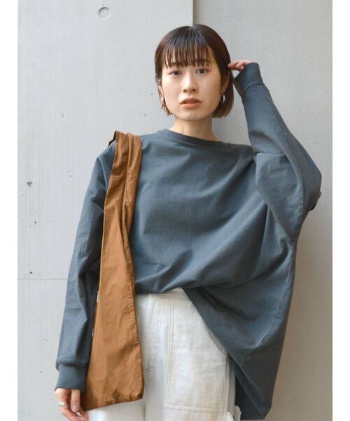 Ungrid（アングリッド）の「ビッグシルエットロングスリーブTee（Tシャツ/カットソー・レディース・ピンク/チャコールグレー/オフホワイト・FREE）」の12枚目の写真