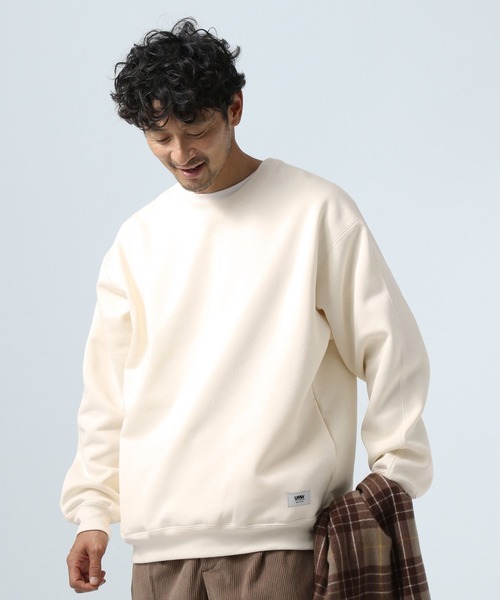 BAYFLOW(ベイフロー)の「【UMW】裏起毛スウェットプルオーバー(スウェット・メンズ・オフホワイト/ベージュ/ライトグリーン・LARGE/MEDIUM)」の2枚目の写真