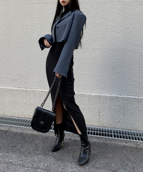 LVEU.（ラブユ.）の「High neck slit design one-piece / ハイネックスリットデザインワンピース（ワンピース・レディース・ブラック/グレー・FREE）」の6枚目の写真