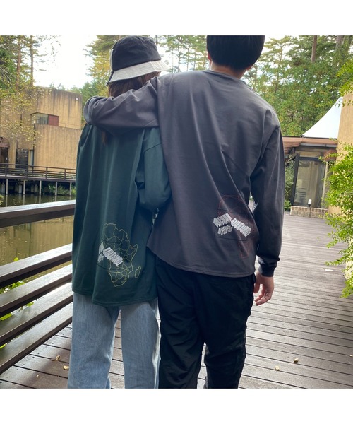 RIVER SIDE CULTURE(リバーサイドカルチャー)の「RIVER SIDE CULTURE/100%コットン RSCナイル川シンプルロゴ ロンT(M4)(Tシャツ/カットソー・メンズ・チャコールグレー/ダークグリーン・X-LARGE/LARGE/MEDIUM)」の1枚目の写真