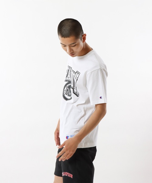 Champion(チャンピオン)の「【Champion/チャンピオン】メンズ アクションスタイル ショートスリーブTシャツ(Tシャツ/カットソー・メンズ・ブラック/ホワイト・X-LARGE/MEDIUM/LARGE)」の17枚目の写真