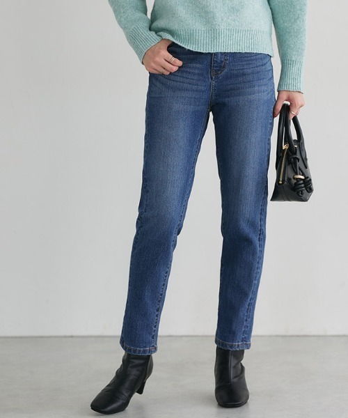 Pierrot（ピエロ）の「ストレッチスリムテーパードデニム（デニムパンツ・レディース・サックスブルー/インディゴブルー/ブルー/ダークインディゴブルー・LL/3L/S/M/L/XS）」の20枚目の写真