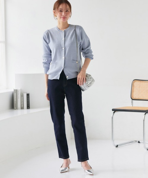 Pierrot（ピエロ）の「ストレッチスリムテーパードデニム（デニムパンツ・レディース・サックスブルー/インディゴブルー/ブルー/ダークインディゴブルー・LL/3L/S/M/L/XS）」の22枚目の写真