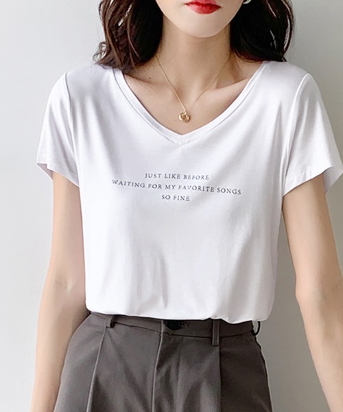 PRIVATE BEACH(プライベートビーチ)の「ロゴVネックTシャツ(Tシャツ/カットソー・レディース・ベージュ/ホワイト/ライトブルー/ブラック・S/M/L)」の12枚目の写真