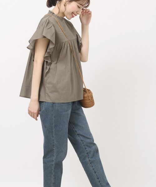 rps(アールピーエス)の「ピンタックフレアー袖ブラウス(シャツ/ブラウス・レディース・ブラック/オフホワイト/グリーン/モカ・フリー)」の15枚目の写真