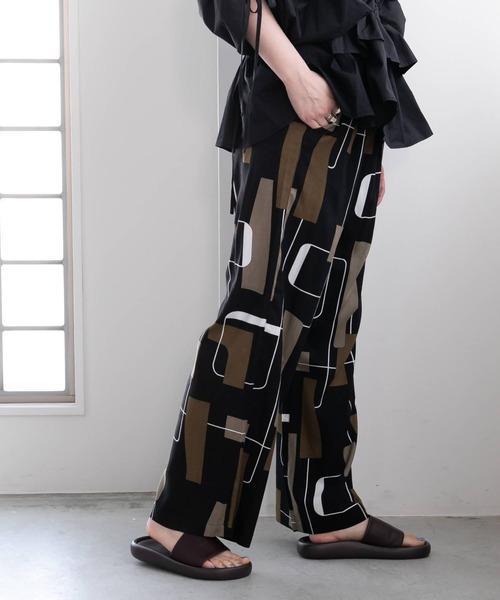 bohmal（ボマール）の「厚底ワンベルトサンダル（サンダル・レディース・ブラック/ダークブラウン・SMALL/MEDIUM/LARGE）」の11枚目の写真