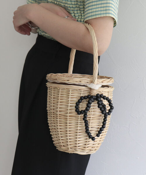 Casselini（キャセリーニ）の「【CASSELINI/キャセリーニ】ビーズリボンかごバッグ（かごバッグ・レディース・ブラウン/ベージュ・FREE）」の3枚目の写真