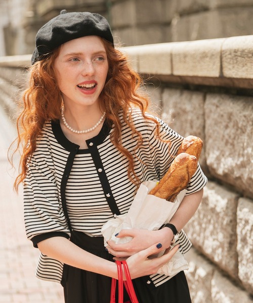 BONLECILL(ボンルシール)の「【2点セット】マルチウェイ パールボタン配色アンサンブル カーディガン&キャミソール セット(アンサンブル・レディース・ネイビー/レッド/オフホワイト/ホワイト×ブラック/ブラック・FREE)」の4枚目の写真