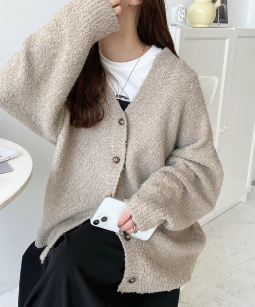 moment+（モーメントプラス）の「ブークレヤーンラフサイズVネック