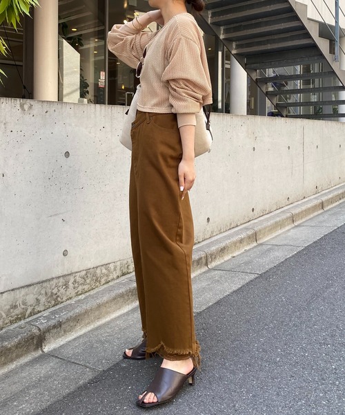 COLLAGE GALLARDAGALANTE（コラージュガリャルダガランテ）の「ヘリンボンメッシュショートサマーニット（ニット/セーター・レディース・ベージュ/ブラック・FREE）」の3枚目の写真