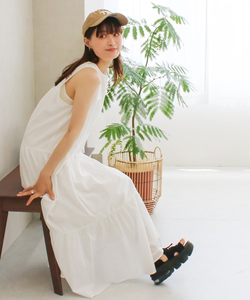 Social GIRL(ソーシャルガール)の「アメリカンスリーブティアードワンピース(ワンピース・レディース・ブラック/ブルー/ブラウン/オフホワイト/イエロー・M)」の6枚目の写真