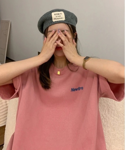 BARELY BLUE（ベアリーブルー）の「【 BARELY BLUE / ベアリーブルー 】 ビッグシルエット Newtro ロゴ Tシャツ（Tシャツ/カットソー・レディース・オフホワイト/ピンク/ネイビー・FREE）」の15枚目の写真