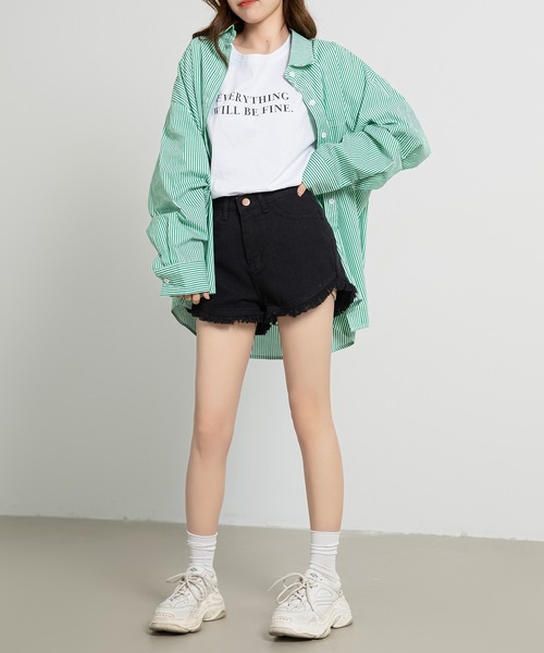 DAY CLOSET（デイ クローゼット）の「【大きいサイズ有/】ダメージ加工 フリンジ デニム ショートパンツ レディース（デニムパンツ・レディース・ホワイト/ブラック/ライトブルー/ミント/ブルー系その他/ブルー/ピンク・S/M/L/XL）」の16枚目の写真