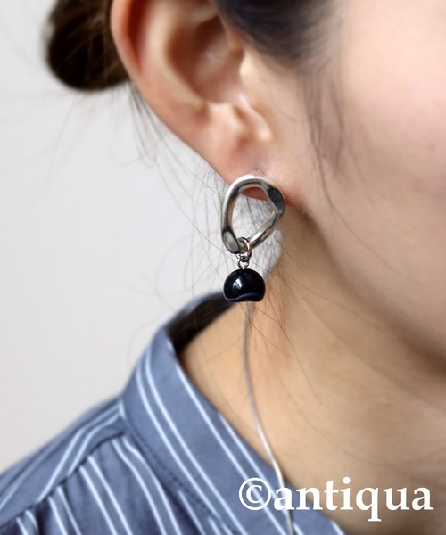 antiqua（アンティカ）の「ストーンモチーフピアス（ピアス（両耳用）・レディース・シルバー/ゴールド・FREE）」の4枚目の写真