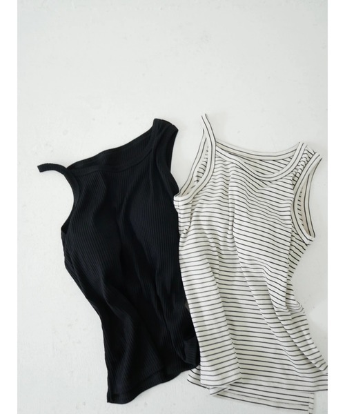 TRUNC（トランクエイティーエイト）の「Asymmetry Tank Top（タンクトップ・レディース・ブラック/ホワイト系その他・FREE）」の5枚目の写真