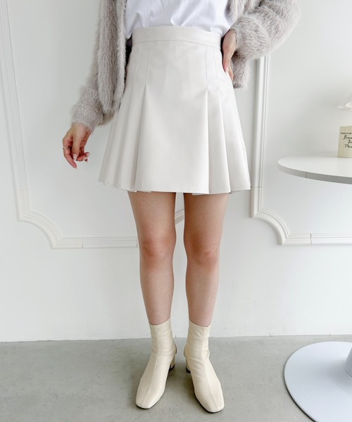 LULULEMON サイズ6 ホワイト プリーツミニスカート ハイウエスト LULULEMON サイズ6 ホワイト プリーツミニスカート ハイウエスト