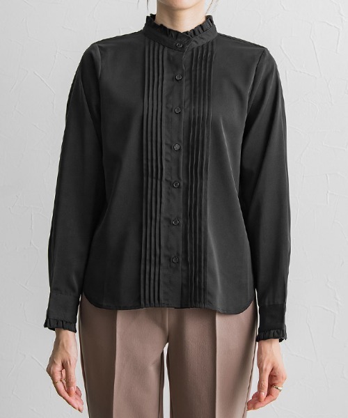 Pierrot（ピエロ）の「フリルネックピンタックブラウス（シャツ/ブラウス・レディース・ネイビー系/オフホワイト/ブラック/ホワイト系/ネイビー/グレー/ライトベージュ・L/M）」の10枚目の写真