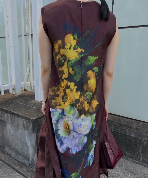Ameri（アメリ）の「ELEANOR SHEER SETUP（サロペット/オーバーオール・レディース・ブラック/ブラウン/アイボリー・MEDIUM/SMALL）」の9枚目の写真