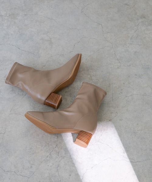 menue（メヌエ）の「【 極やわ 】 ストレッチブーツ 5cmヒール（ブーツ・レディース・アイボリー/グレイッシュベージュ/ブラック/ブラック系・3L/L/S/LL/M/SS）」の17枚目の写真