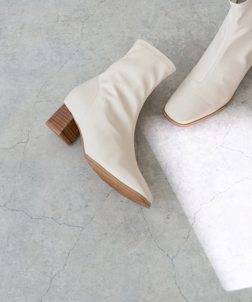 menue（メヌエ）の「【 極やわ 】 ストレッチブーツ 5cmヒール（ブーツ・レディース・アイボリー/グレイッシュベージュ/ブラック/ブラック系・3L/L/S/LL/M/SS）」の10枚目の写真
