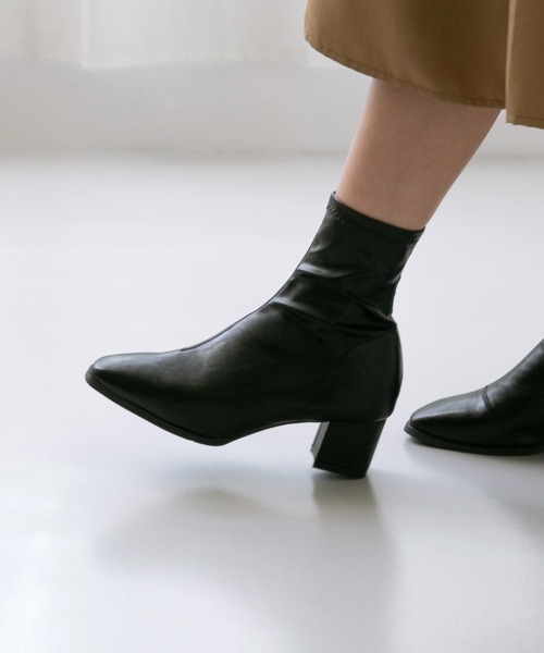 menue（メヌエ）の「【 極やわ 】 ストレッチブーツ 5cmヒール（ブーツ・レディース・アイボリー/グレイッシュベージュ/ブラック/ブラック系・3L/L/S/LL/M/SS）」の18枚目の写真