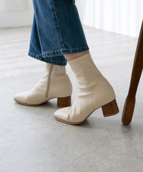 menue（メヌエ）の「【 極やわ 】 ストレッチブーツ 5cmヒール（ブーツ・レディース・アイボリー/グレイッシュベージュ/ブラック/ブラック系・3L/L/S/LL/M/SS）」の6枚目の写真