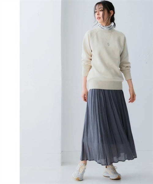 nissen（ニッセン）の「スウェットライクラグランニット（ニット/セーター・レディース・パープル/ベージュ系/杢グレー/ロイヤルブルー/ブラック/モカ/ライラック系/ネイビー系/レッド/オートミール・LL/L/M/S）」の16枚目の写真